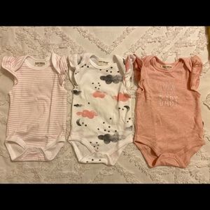 Combo baby bodysuits